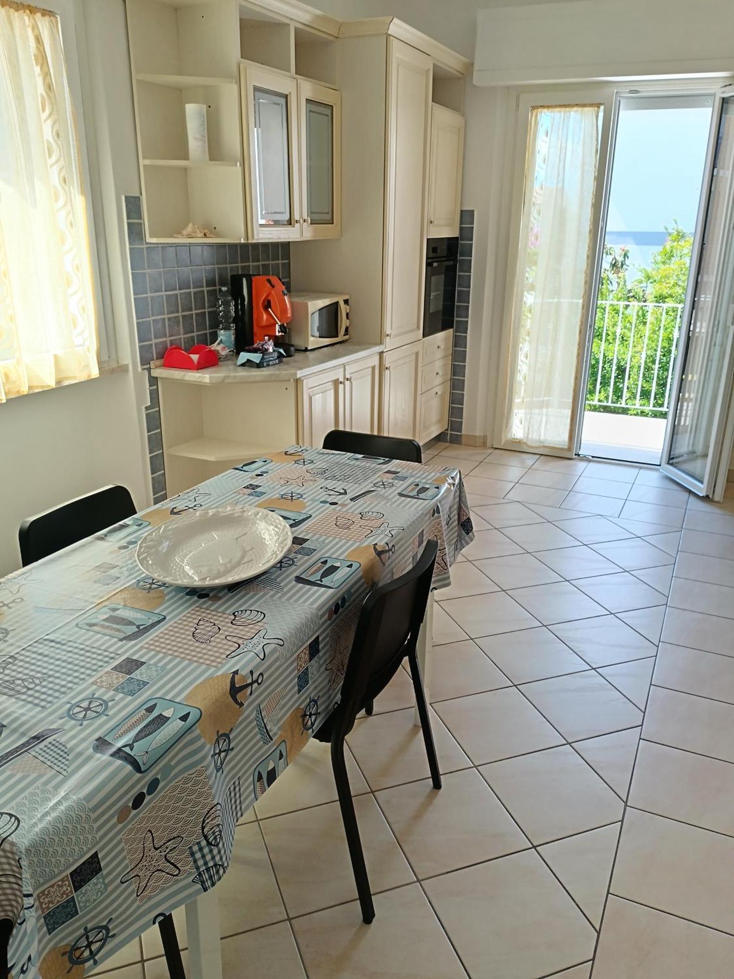 ヴェントゥリーナA Casa Di Berna E Tereアパートメント エクステリア 写真